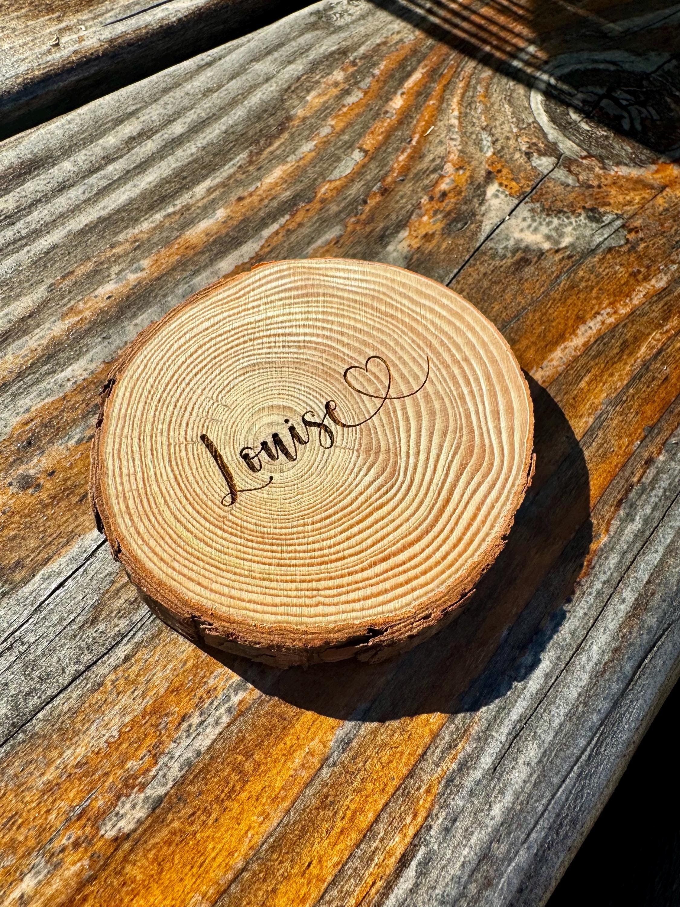Engraved Wood Slice Place Card: Rustic Wedding Favor, Heart Design (9-10cm